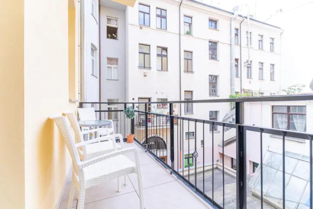 Apartament Favorite In The Center Of 1 Praga
