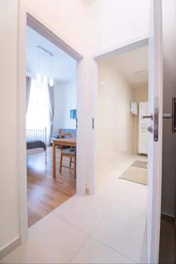 Apartament Favorite In The Center Of 1